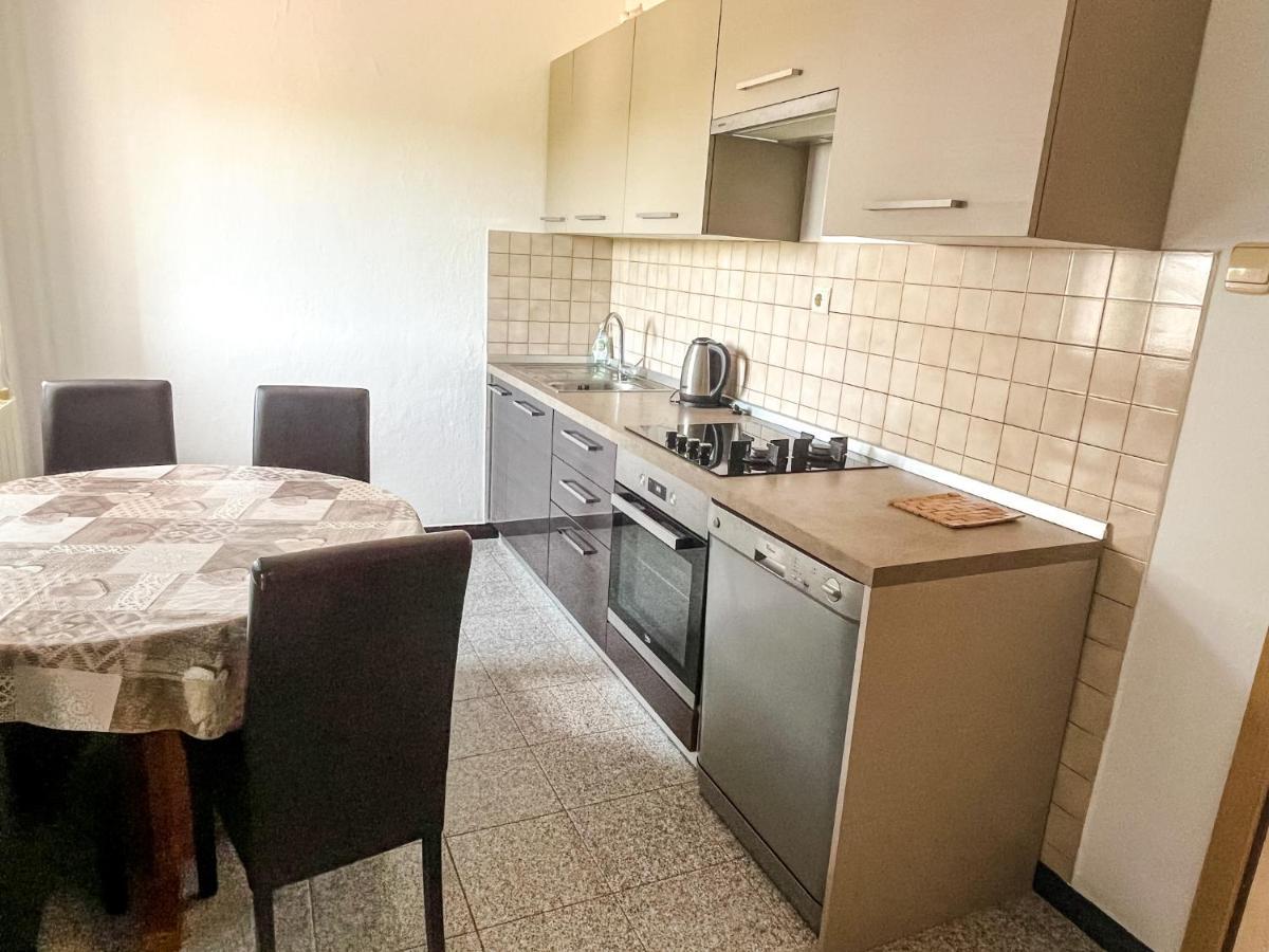 Apartment Lidija Banjole Eksteriør bilde