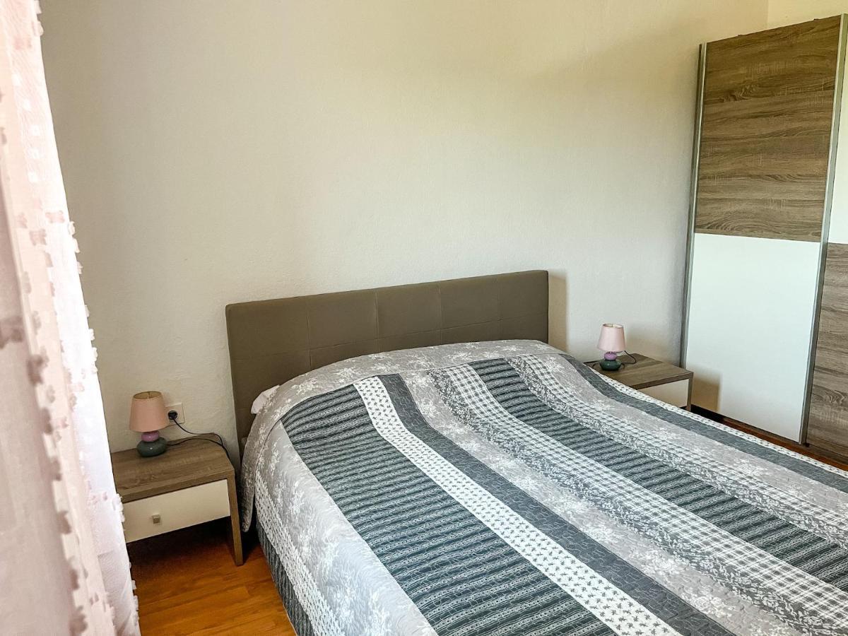 Apartment Lidija Banjole Eksteriør bilde